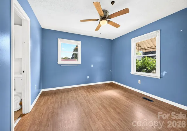 Photo 3 of Single family home for sale at 483 Caribou Rd, Asheville, NC 28803 | MLS# 4417603 | Listing updated on 2026-10-07