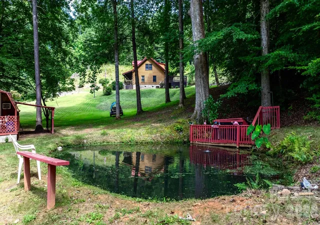 Photo 4 of Single family home for sale at 100 Goose Crk Rd, Marion, NC 28752 | MLS# 4417607 | Listing updated on 2026-09-02