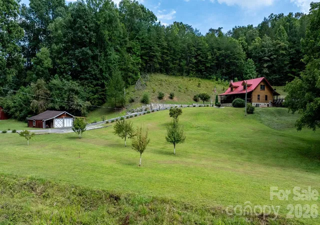Photo 45 of Single family home for sale at 100 Goose Crk Rd, Marion, NC 28752 | MLS# 4417607 | Listing updated on 2026-09-02