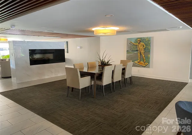 Photo 2 of Sale Pending at 1323 Queens Rd #208, Charlotte, NC 28207 | MLS# 4417616 | Listing updated on 2026-09-12