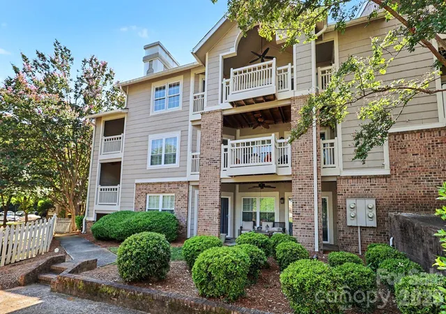 Photo 1 of Condo for sale at 5009 Sharon Rd #I, Charlotte, NC 28210 | MLS# 4417626 | Listing updated on 2026-09-01