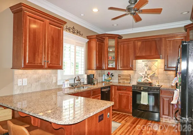 Photo 4 of Single family home for sale at 208 Triplett St, Jonesville, NC 28642 | MLS# 4417660 | Listing updated on 2026-08-27