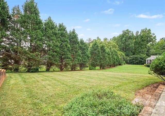 2nd image of 122 Hazeltine Ct, Salisbury, NC 28144 | MLS# 4417661