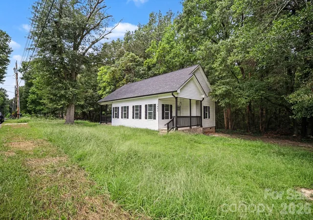 34th image of 1402 Essex Ave, Gastonia, NC 28052 | MLS# 4417694