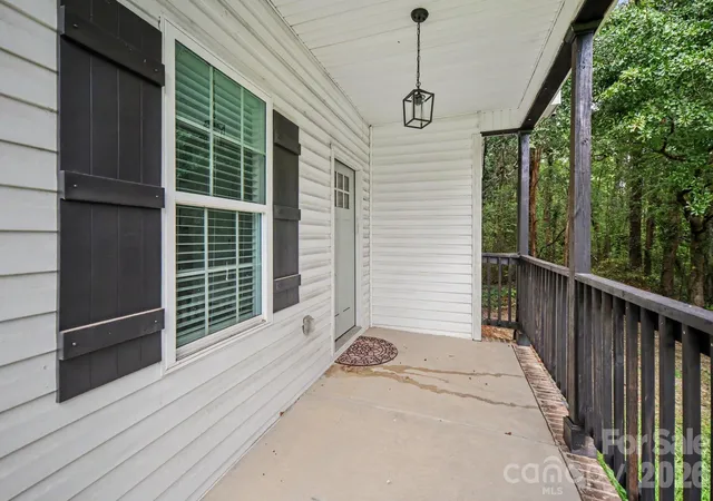 4th image of 1402 Essex Ave, Gastonia, NC 28052 | MLS# 4417694