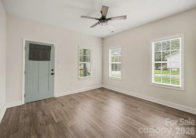 5th image of 1402 Essex Ave, Gastonia, NC 28052 | MLS# 4417694