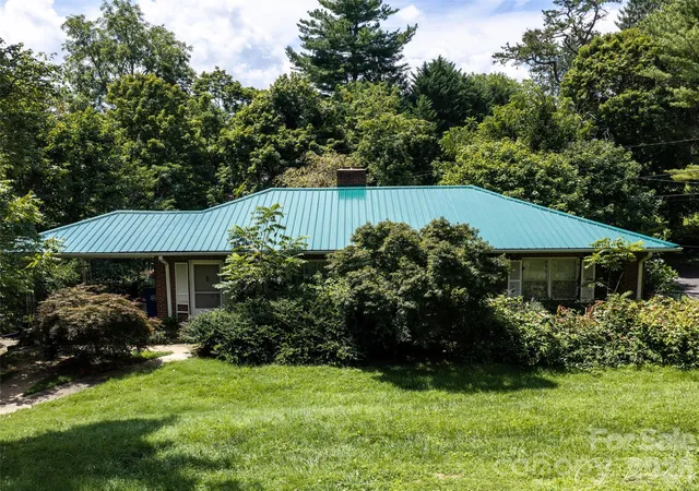Photo 1 of Single family home for sale at 150 Stratford Rd, Asheville, NC 28804 | MLS# 4417714 | Listing updated on 2026-09-30
