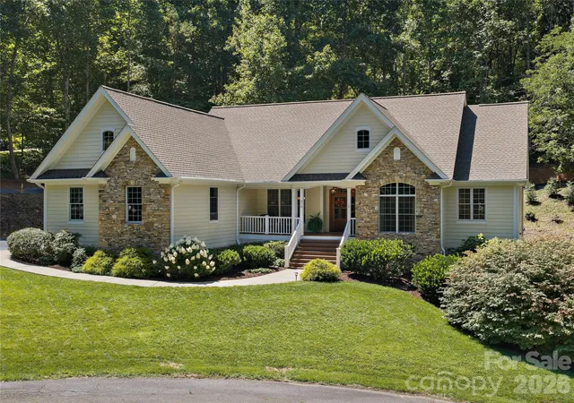 1st image of 314 Summerset Dr, Clyde, NC 28721 | MLS# 4417717