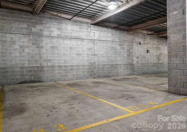 35th image of 12 S Lexington Ave #407, Asheville, NC 28801 | MLS# 4417722