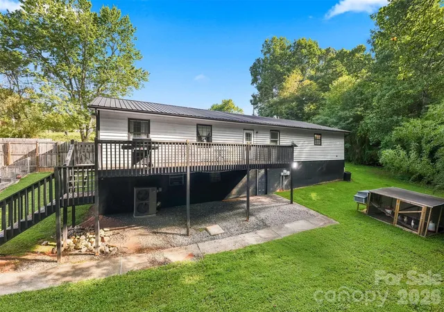 Photo 3 of Sale Pending at 2075 South Fork Dr, Morganton, NC 28655 | MLS# 4417735 | Listing updated on 2026-09-01
