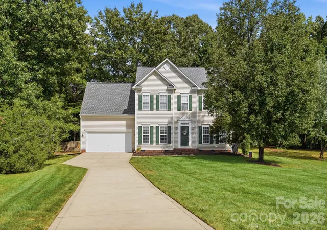 Photo 1 of Single family home for sale at 7202 Red Bush Ct, Indian Trail, NC 28079 | MLS# 4417743 | Listing updated on 2026-10-09