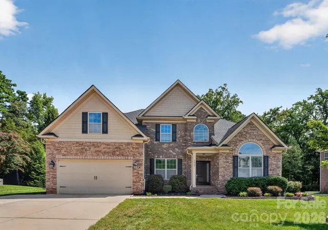Photo 2 of Single family home for sale at 152 Kentmere Ln, Clover, SC 29710 | MLS# 4417773 | Listing updated on 2026-08-27