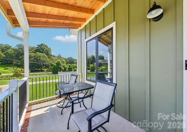 Photo 3 of Single family home for sale at 24 Cottage Ct, Granite Falls, NC 28630 | MLS# 4417801 | Listing updated on 2026-09-24