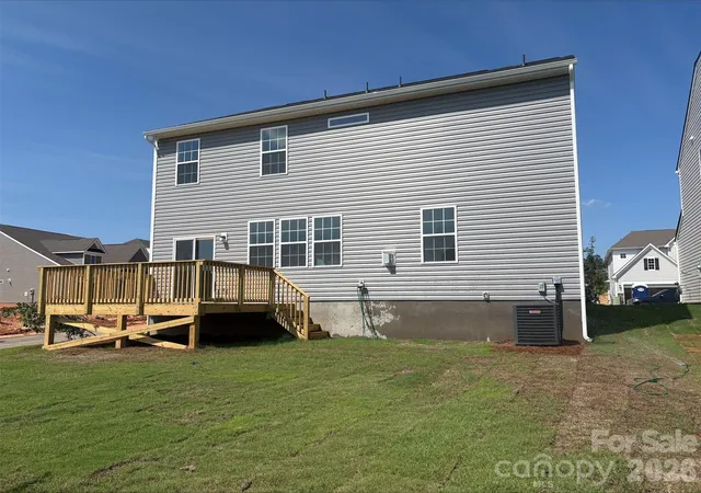 2nd image of 1621 Grassy Knoll Trl, Maiden, NC 28650 | MLS# 4417802
