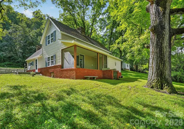 1st image of 168 Huntley Rd, Fletcher, NC 28732 | MLS# 4417803