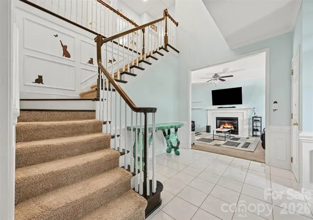 Photo 3 of Single family home for sale at 1538 Wickerby Ct, Matthews, NC 28105 | MLS# 4417809 | Listing updated on 2026-10-06