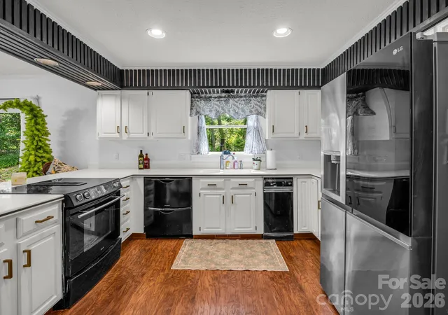 1st image of 213 Raintree Dr, Hendersonville, NC 28791 | MLS# 4417820