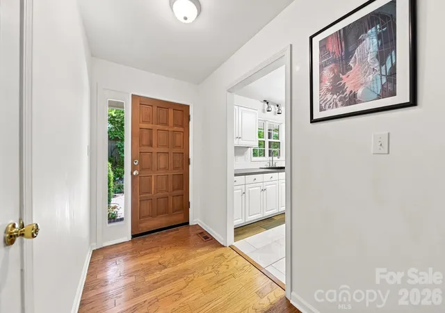 Photo 3 of Single family home for sale at 220 5th Street Ne, Conover, NC 28613 | MLS# 4417822 | Listing updated on 2026-09-02