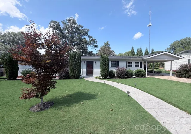 1st image of 449 Virginia Ave, Statesville, NC 28677 | MLS# 4417824