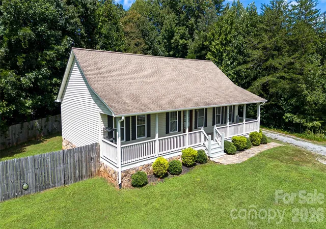 Photo 2 of Single family home for sale at 1878 W Us 70 Hwy, Morganton, NC 28655 | MLS# 4417830 | Listing updated on 2026-09-15