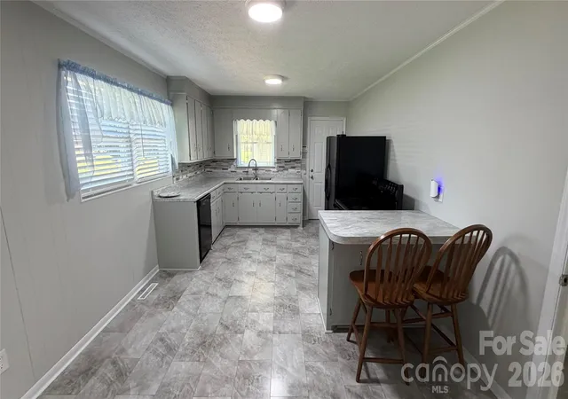 4th image of 2372 Jamestown Rd, Morganton, NC 28655 | MLS# 4417833