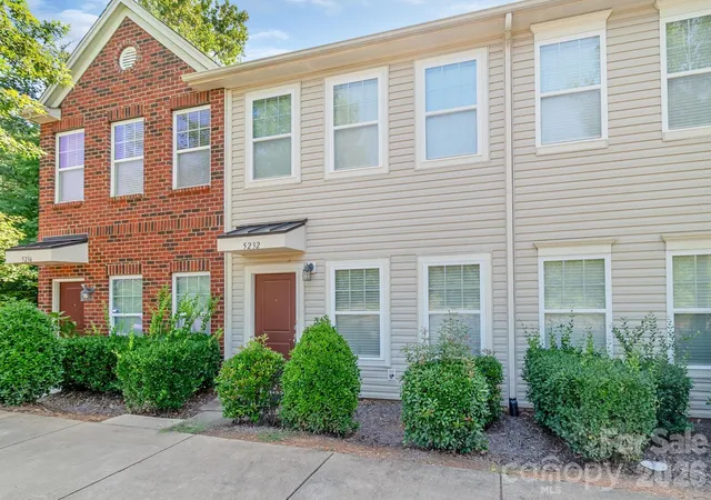 Photo 3 of Townhouse for sale at 5232 Prosperity Church Rd, Charlotte, NC 28269 | MLS# 4417849 | Listing updated on 2026-09-21
