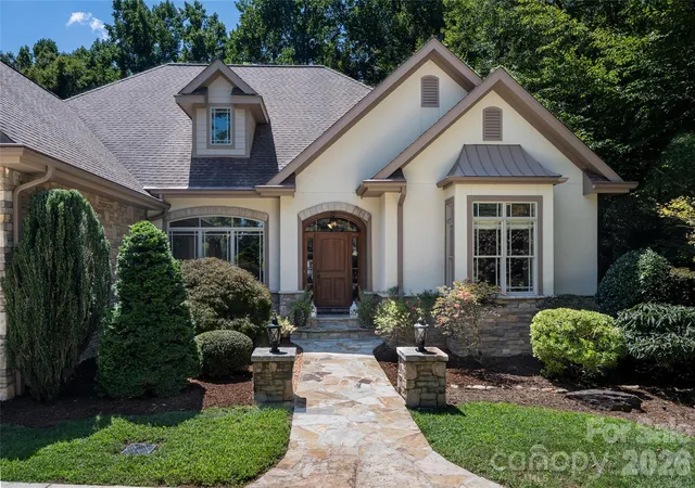 2nd image of 170 Cape Martin Cir, Hendersonville, NC 28791 | MLS# 4417853
