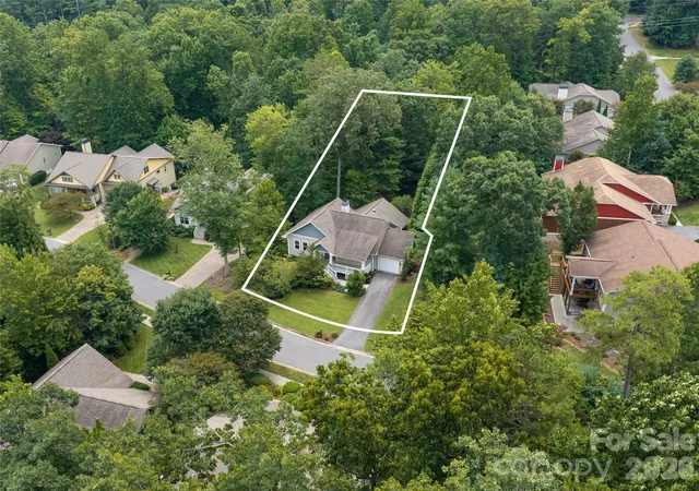 Photo 2 of Sale Pending at 22 Sparkle Dun Dr, Biltmore Lake, NC 28715 | MLS# 4417857 | Listing updated on 2026-10-05