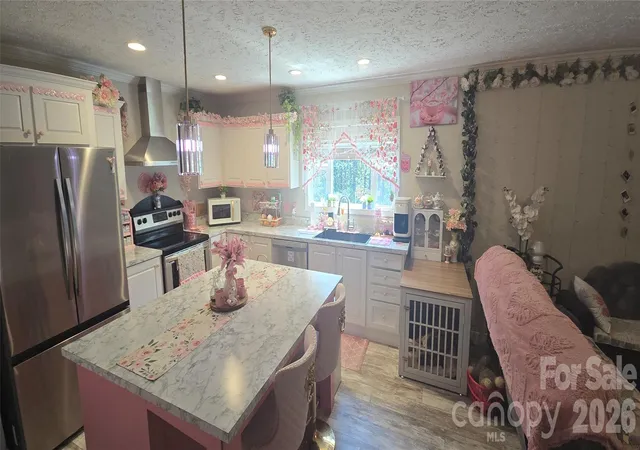 Photo 2 of Single family home for sale at 77 Raccoon Rdg, Marion, NC 28752 | MLS# 4417871 | Listing updated on 2026-09-01