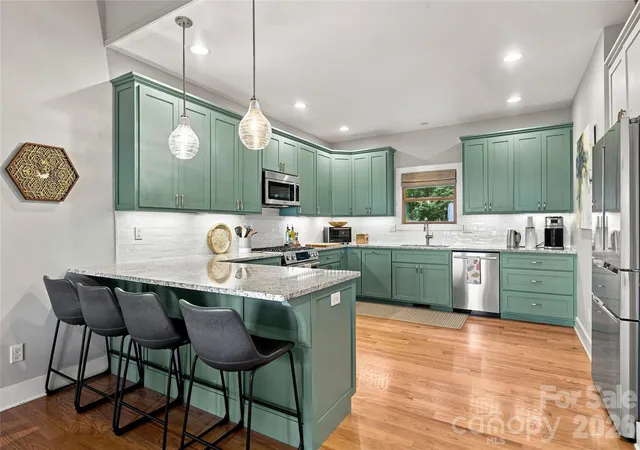 4th image of 600 Tanglewood Ln, Saluda, NC 28773 | MLS# 4417880