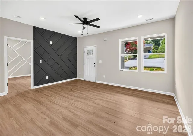 Photo 3 of Single family home for sale at 126 Aspen St, Yadkinville, NC 27055 | MLS# 4417887 | Listing updated on 2026-09-24
