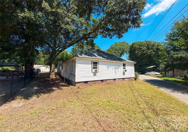 1st image of 107 Drake St, Gastonia, NC 28052 | MLS# 4417894