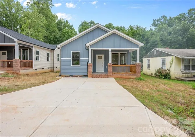 2nd image of 1034 Grady St, Salisbury, NC 28144 | MLS# 4417896