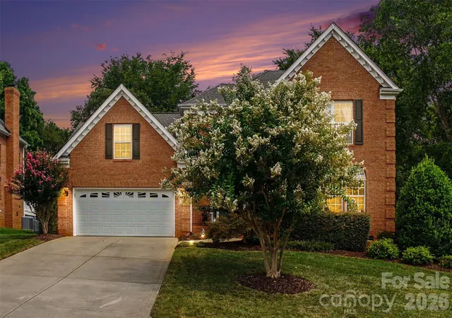Photo 1 of Single family home for sale at 9303 Brentfield Rd, Huntersville, NC 28078 | MLS# 4417903 | Listing updated on 2026-09-14