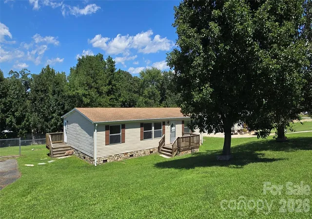 1st image of 176 Crown Ct, Kings Mountain, NC 28086 | MLS# 4417909