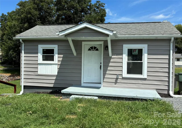 1st image of 2831 Millstone Dr, Gastonia, NC 28054 | MLS# 4417916