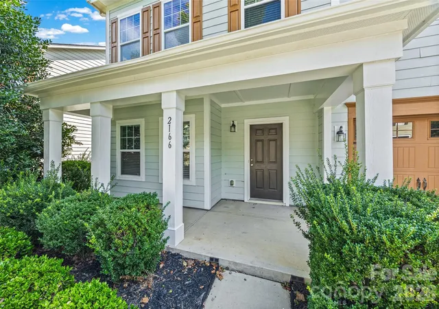 Photo 2 of Single family home for sale at 2166 Bluebell Wy, Tega Cay, SC 29708 | MLS# 4417918 | Listing updated on 2026-09-01