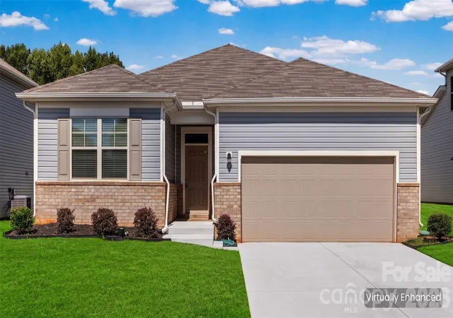 Photo 1 of Single family home for sale at 3036 Bluff Hill Ln, Charlotte, NC 28215 | MLS# 4417925 | Listing updated on 2026-09-15
