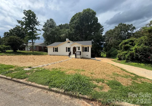 1st image of 413 Elizabeth St, Gastonia, NC 28054 | MLS# 4417937