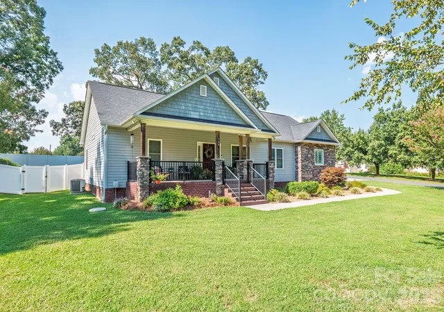 Photo 3 of Single family home for sale at 105 Big Lick Rd, Stanfield, NC 28163 | MLS# 4417942 | Listing updated on 2026-09-28