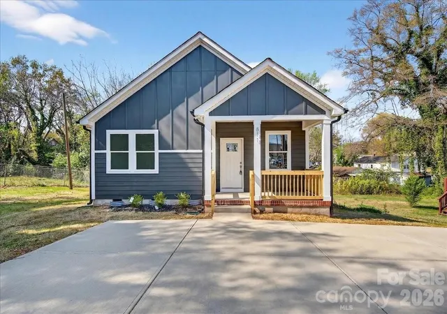1st image of 811 Craig Pl, Shelby, NC 28150 | MLS# 4417974