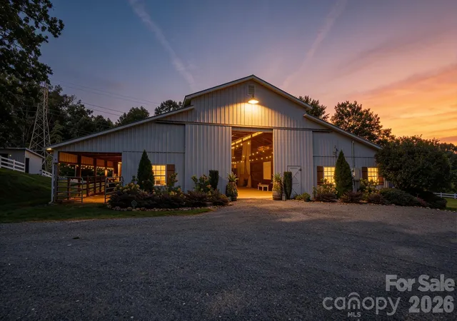 Photo 2 of Single family home for sale at 340 Whippoorwill Ln, Mount Holly, NC 28120 | MLS# 4417978 | Listing updated on 2026-10-10