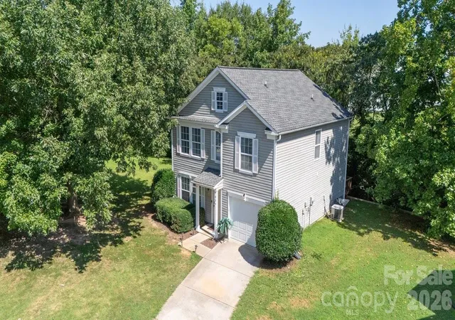 Photo 27 of Single family home for sale at 935 Torsion Ln, Clover, SC 29710 | MLS# 4417983 | Listing updated on 2026-09-05