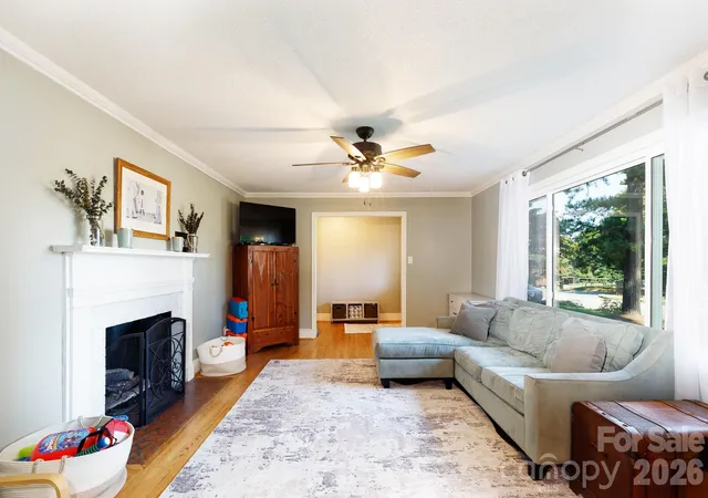 Photo 3 of Single family home for sale at 1131 Richmond Dr, Rock Hill, SC 29732 | MLS# 4418006 | Listing updated on 2026-10-01