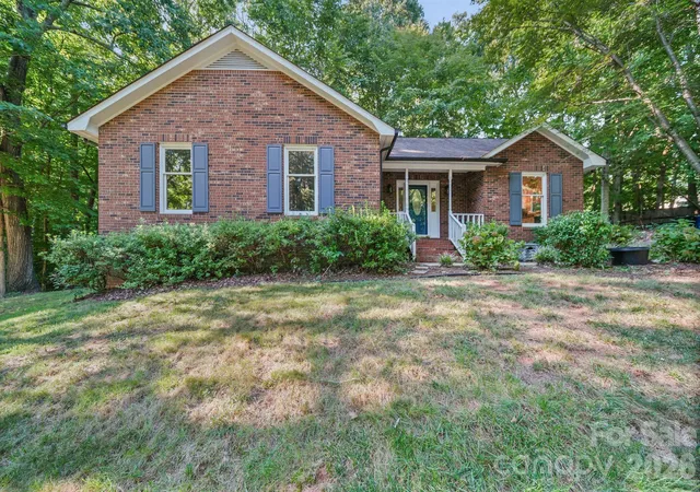 2nd image of 821 Deer Path Pl, Mooresville, NC 28115 | MLS# 4418014
