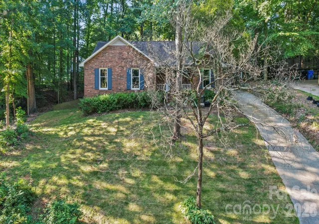 35th image of 821 Deer Path Pl, Mooresville, NC 28115 | MLS# 4418014