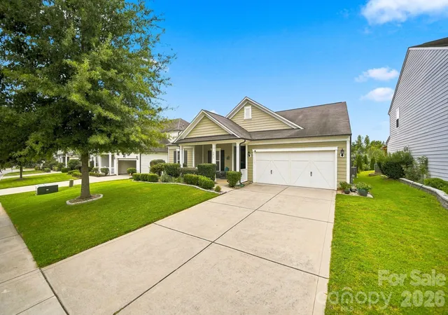 Photo 3 of Single family home for sale at 3013 Palm Dr, Fort Mill, SC 29715 | MLS# 4418016 | Listing updated on 2026-09-23
