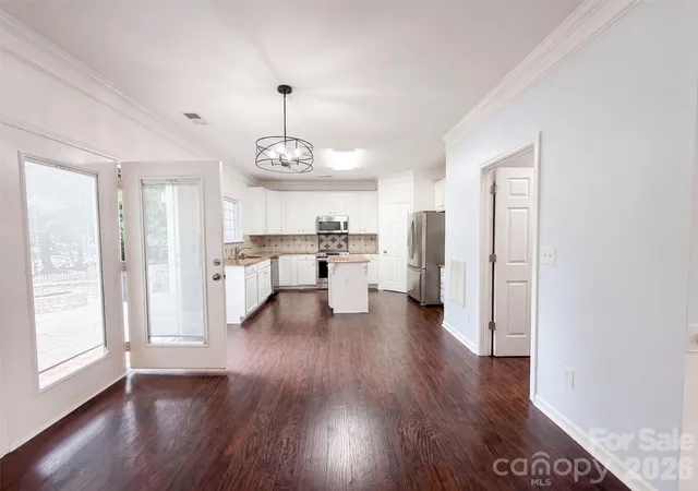 Photo 2 of Single family home for sale at 3708 Leela Palace Wy, Fort Mill, SC 29708 | MLS# 4418045 | Listing updated on 2026-10-20