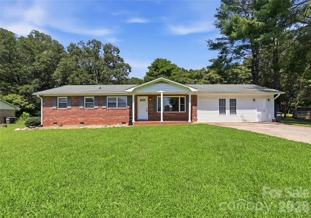 1st image of 2819 Randolph Rd, Statesville, NC 28625 | MLS# 4418046