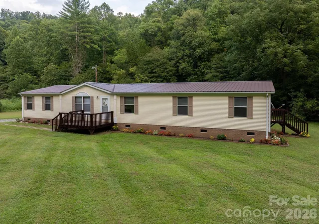 Photo 2 of Single family home for sale at 4904 Hwy 90 Hwy, Collettsville, NC 28611 | MLS# 4418047 | Listing updated on 2026-09-02